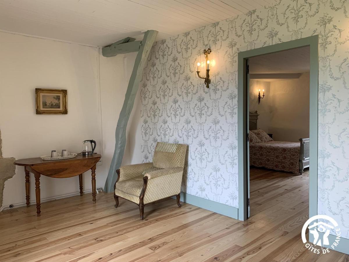 مبيت وإفطار Castin Chateau De Gardes المظهر الخارجي الصورة